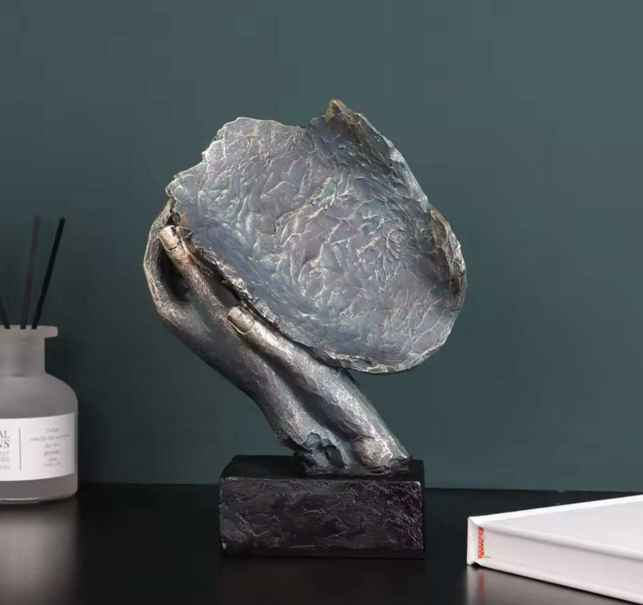 Resting lady figurine 23cm