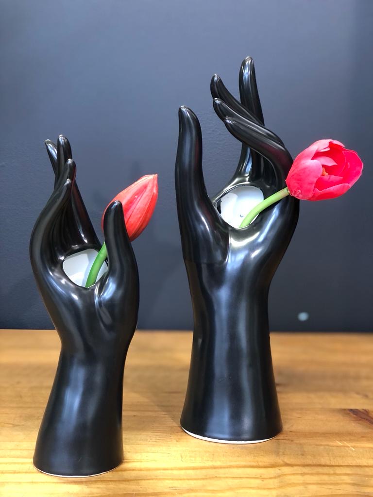 Hand vase sculpture 25cm