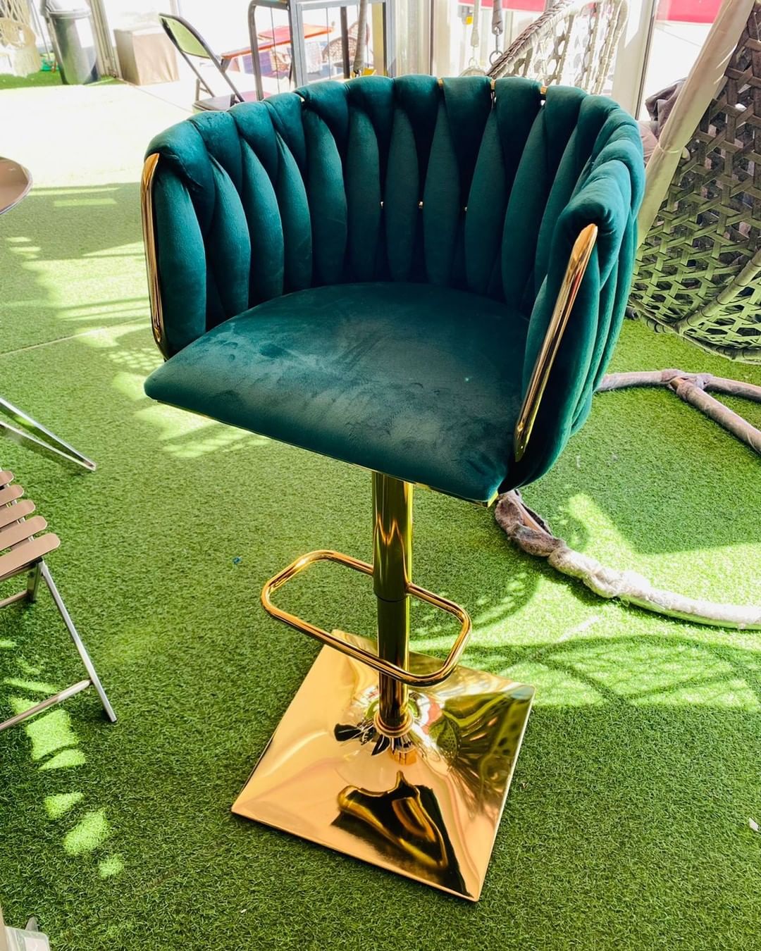 Twisted 01 bar stool