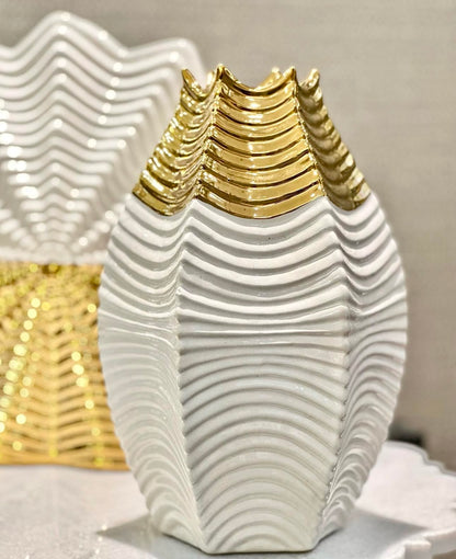Shell vase ornament set