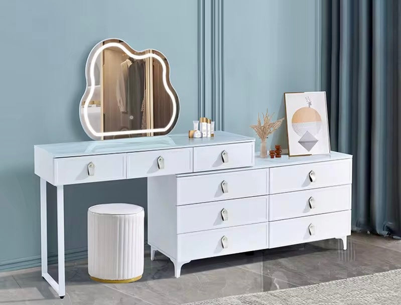 Alice vanity set
