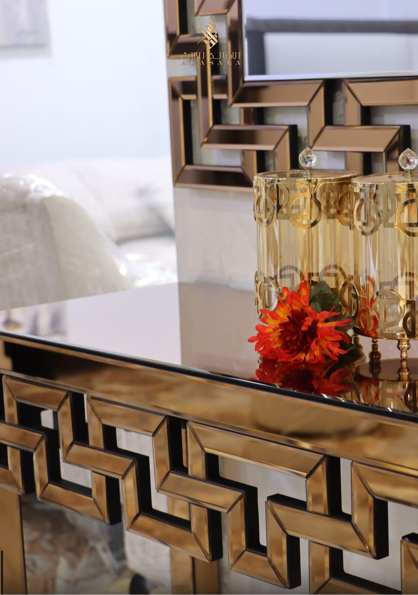 Geometric console and mirror set