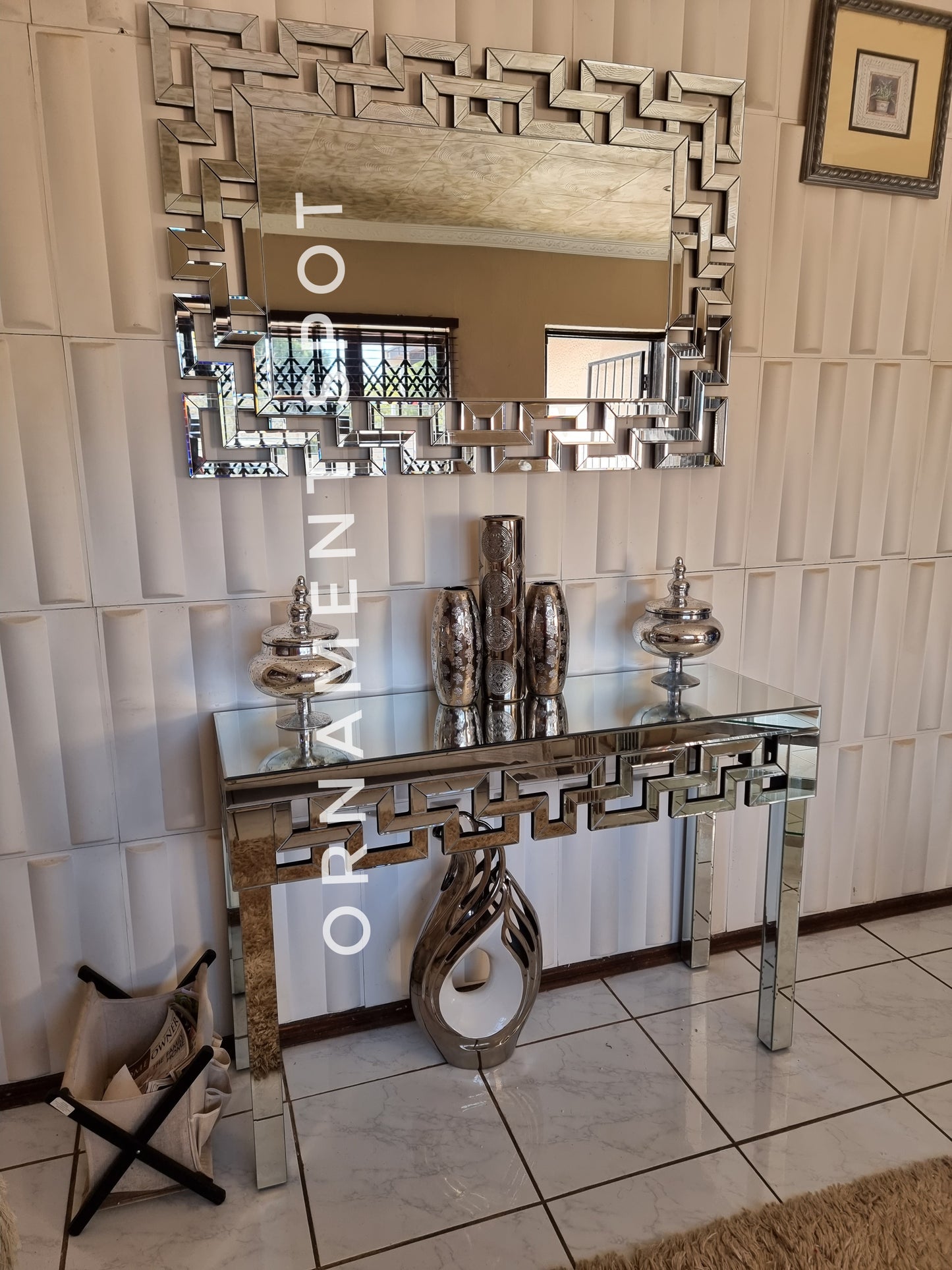 Geometric console and mirror set