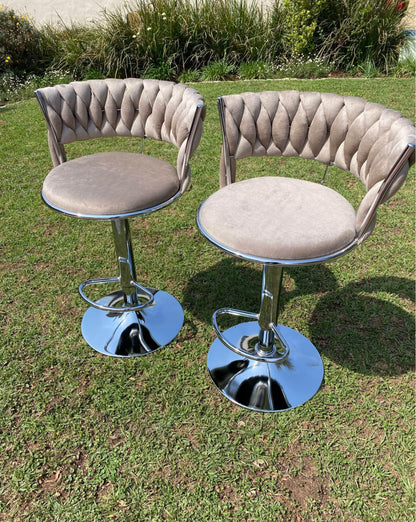 Twisted 06 bar stool